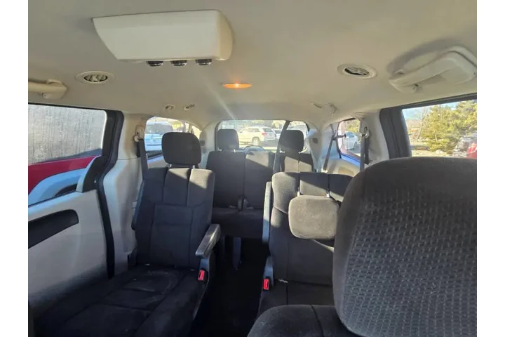 $6495 : 2011 Grand Caravan Mainstreet image 8