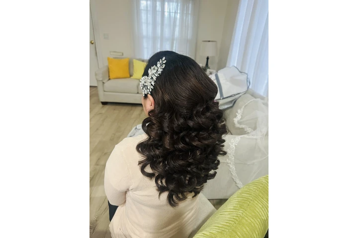 $MAQUILLAJE$50PEINADOS$50 image 2