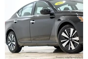 $20495 : Nissan Altima 2022 2.5 SV 4d thumbnail