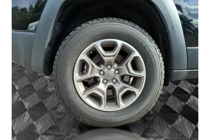 $25800 : Jeep Cherokee 2022 4x4 Trail image 8