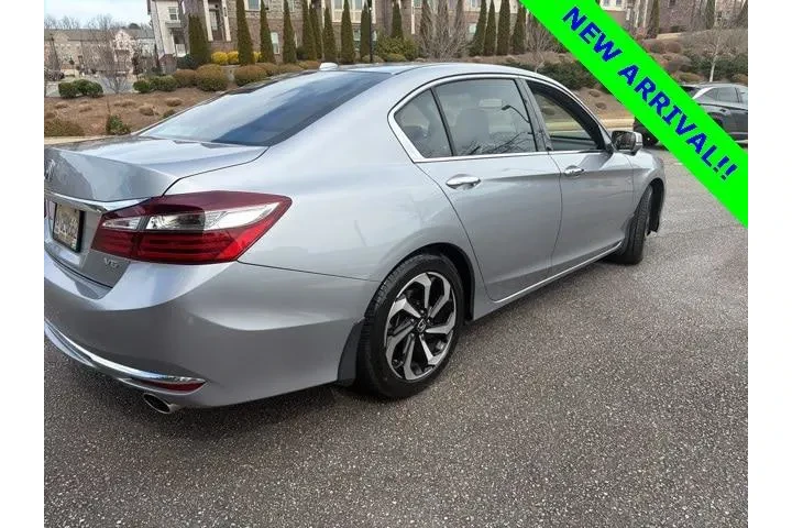 $18039 : Honda Accord 2017 EX-L V6 4d image 4