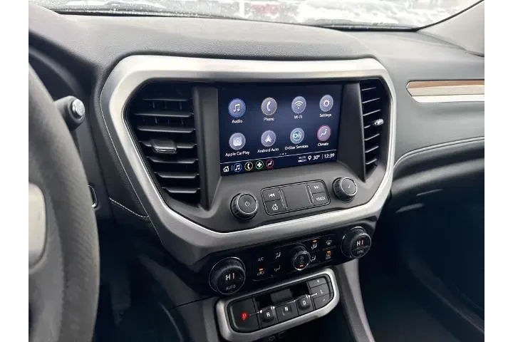 $31273 : GMC Acadia 2023 4x4 SLE 4dr image 7