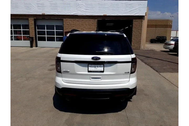 $11990 : 2013 Explorer Sport image 7