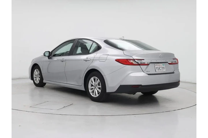 $27998 : Toyota Camry 2025 LE 4dr Sed image 2