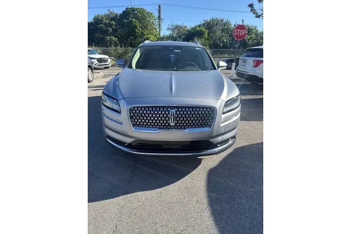 $25990 : Lincoln Nautilus 2022 Standa image 1