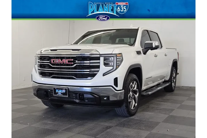 $39119 : GMC Sierra 1500 2022 4x4 SLT image 5