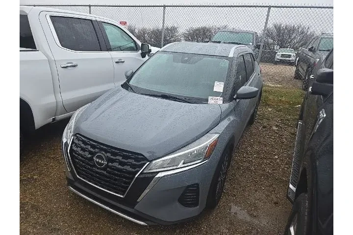 $13411 : Nissan Kicks 2022 SV 4dr Cro image 1