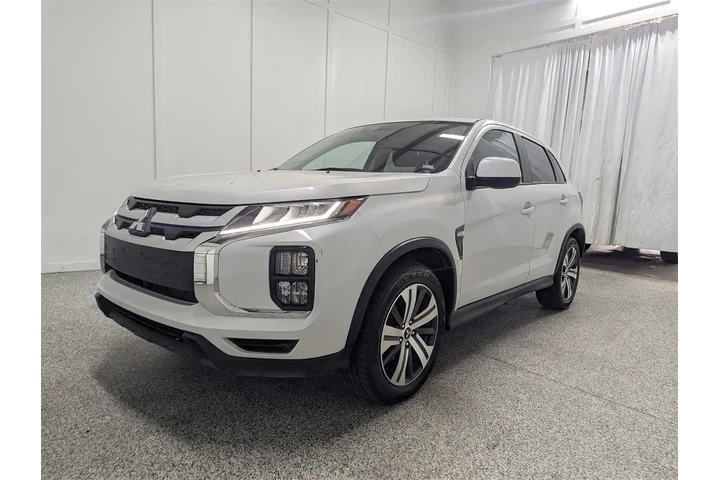 $21997 : Mitsubishi Outlander Sport 2 image 5
