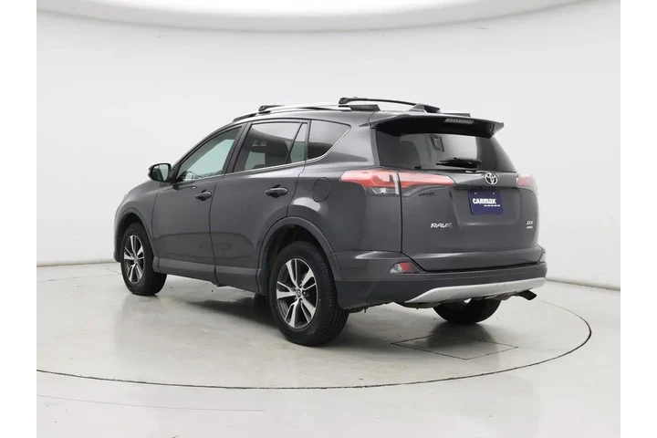 $19998 : Toyota RAV4 2016 AWD XLE 4dr image 2