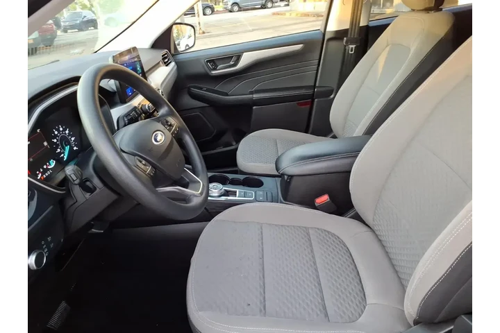 $23467 : Ford Escape 2022 AWD SE 4dr image 10