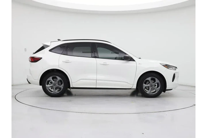 $21998 : Ford Escape 2023 ST-Line 4dr image 7