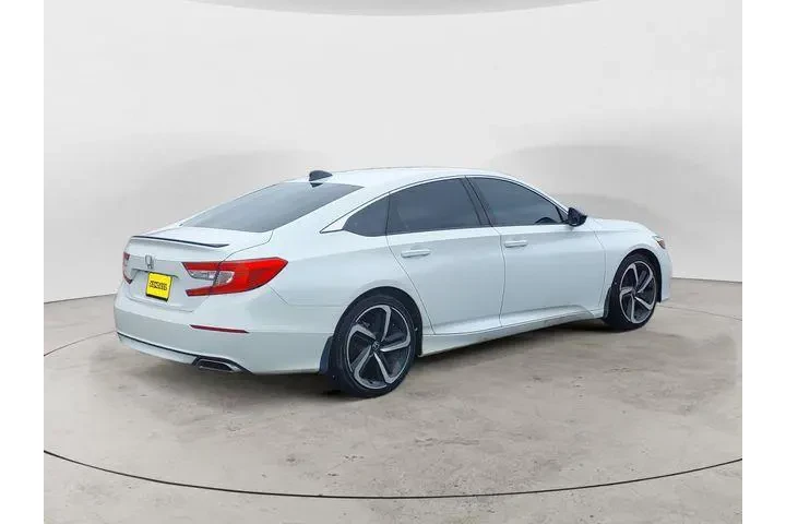 $23888 : Honda Accord 2022 Sport 4dr image 5