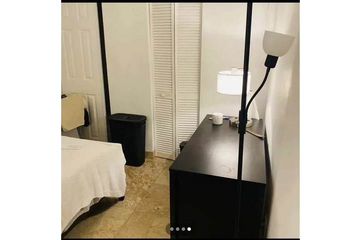 $775 : Rento Habitación Miami Shores image 3