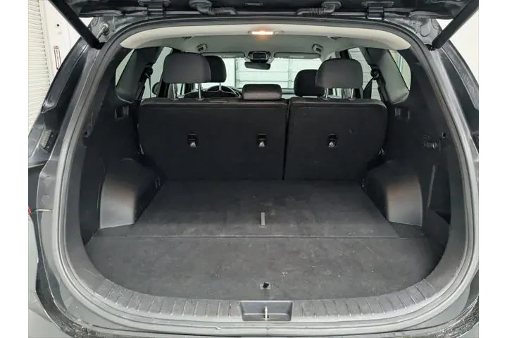 $23997 : Hyundai SANTA FE 2023 AWD SE image 6