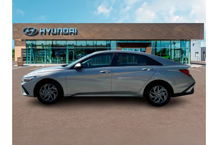 $21999 : Hyundai ELANTRA Hybrid 2025 image 3