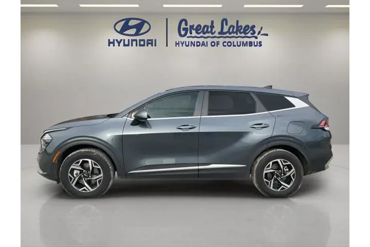 $20677 : Kia Sportage 2024 AWD LX 4dr image 2