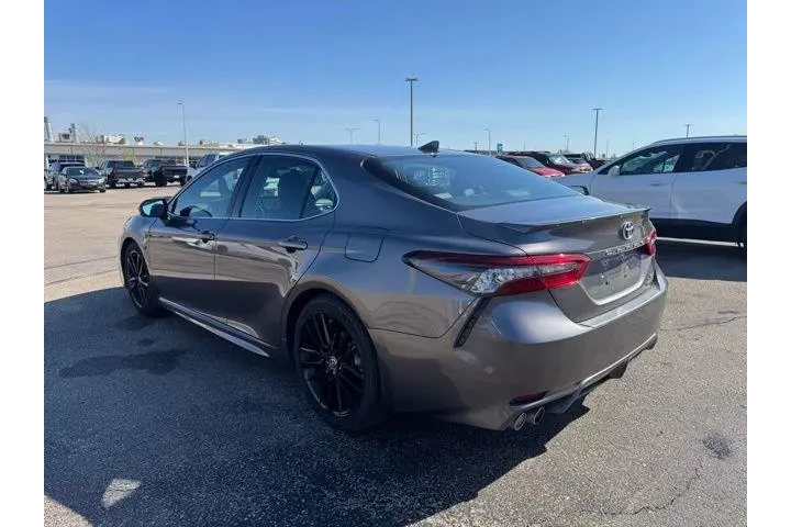 $32982 : Toyota Camry Hybrid 2023 XSE image 5