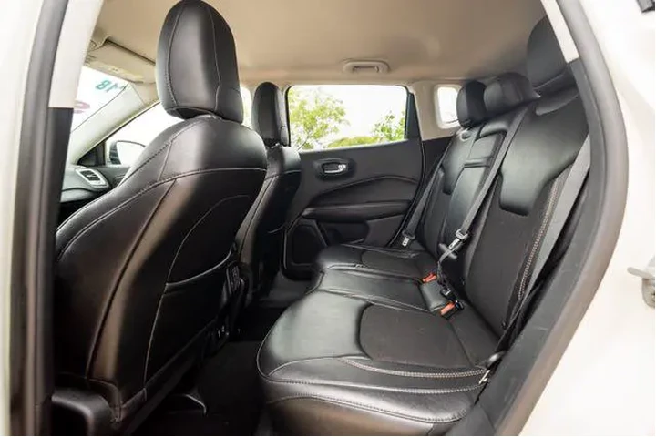 $13285 : Jeep Compass 2018 Latitude 4 image 6