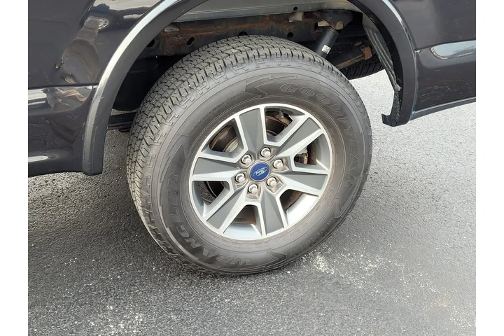 $19887 : Ford F-150 2015 4x4 XLT 4dr image 10