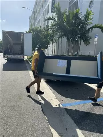 Opa-Locka Mudanza image 3
