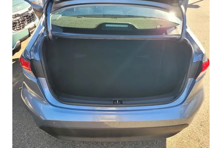 $18210 : Toyota Corolla 2023 LE 4dr S image 8