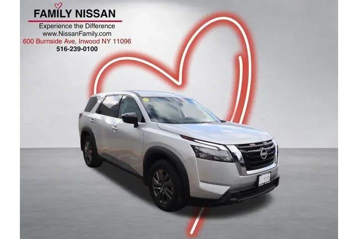 $27218 : Nissan Pathfinder 2024 AWD S image 1