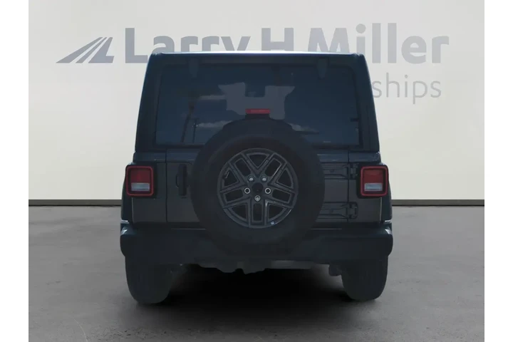 $36576 : Jeep Wrangler 2024 4x4 Sport image 4