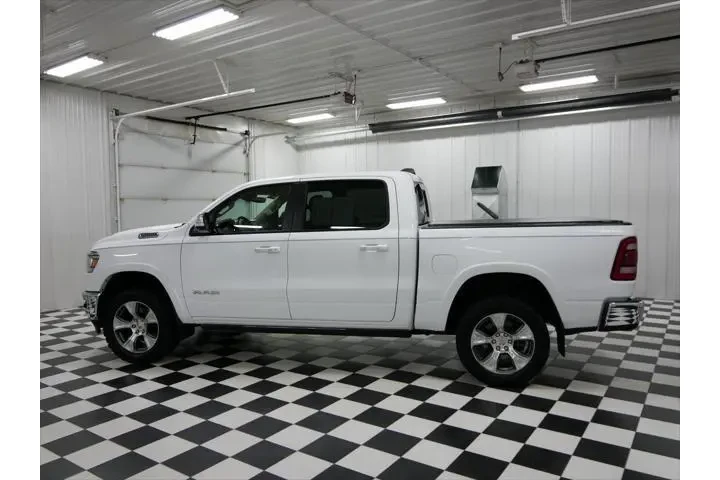 $31997 : Ram 1500 2021 4x4 Laramie 4d image 6