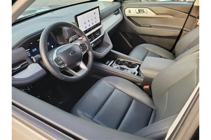 $38988 : Ford Explorer 2025 Active 4d image 3