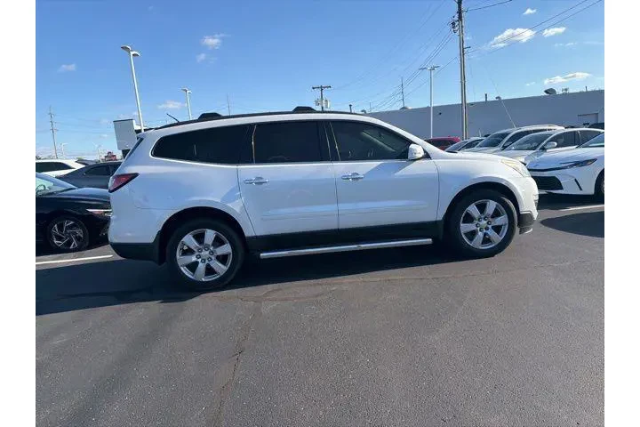 $9995 : Chevrolet Traverse 2016 LT 4 image 5