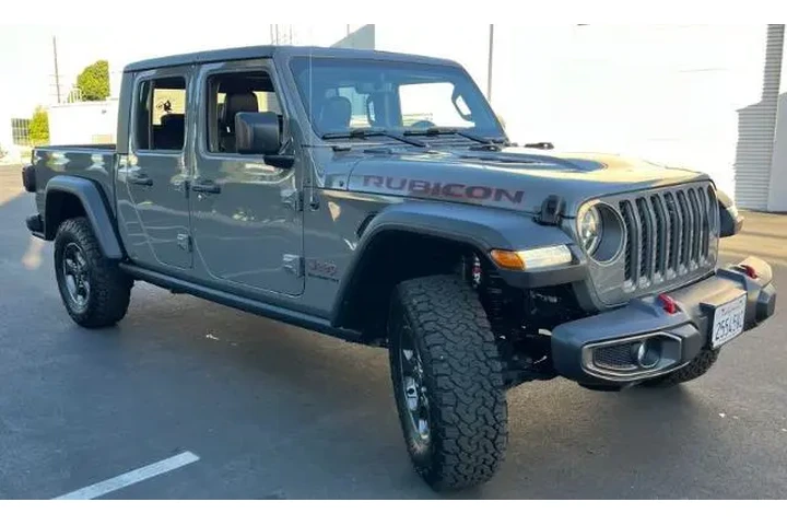 $35000 : Jeep Gladiator 2020 4x4 Rubi image 2