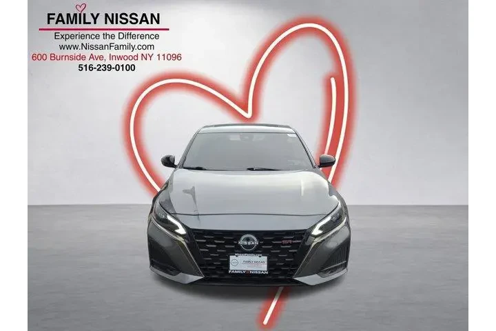 $20963 : Nissan Altima 2024 2.5 SR 4d image 2