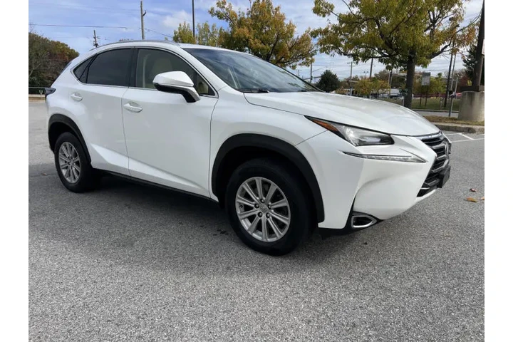 $13900 : 2015 NX 200t image 5