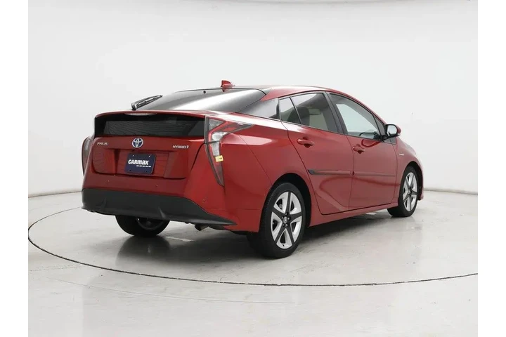 $15998 : Toyota Prius 2016 Four 4dr H image 8