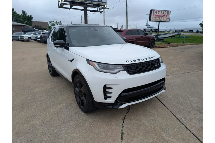 $41995 : 2023 Land Rover Discovery image 3