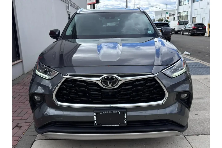 $35895 : Toyota Highlander 2022 AWD P image 2