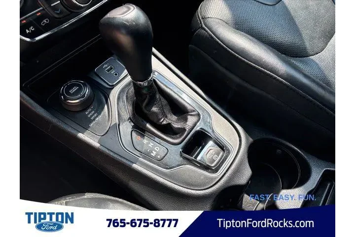 $11433 : Jeep Cherokee 2019 4x4 Limit image 5