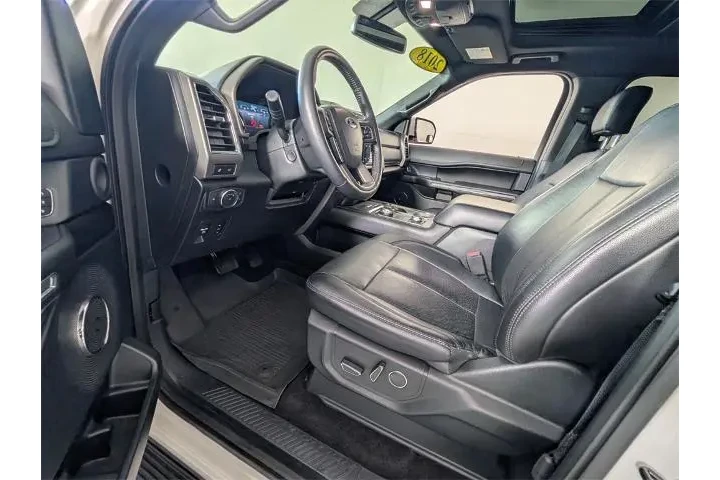 $29998 : Ford Expedition 2018 4x4 XLT image 6