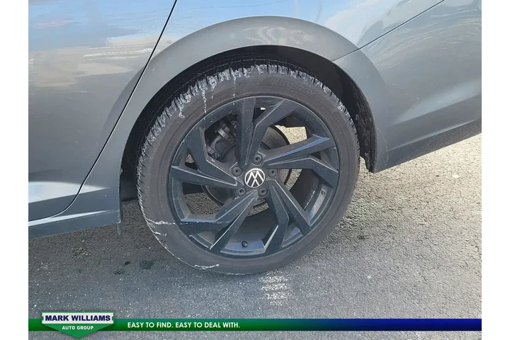 $22889 : Volkswagen Jetta 2025 SE 4dr image 10