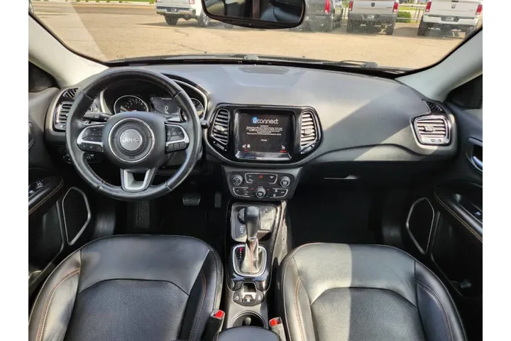 $14985 : 2018 Compass Limited image 4