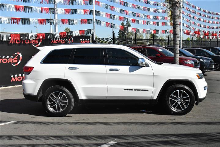 $26490 : Grand Cherokee Limited image 9