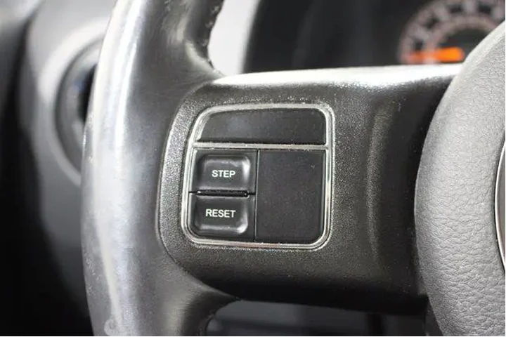 $10982 : Jeep Patriot 2016 Latitude 4 image 9