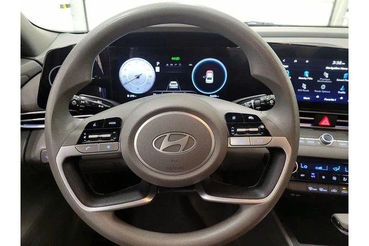 $17998 : Hyundai ELANTRA 2024 SEL 4dr image 10