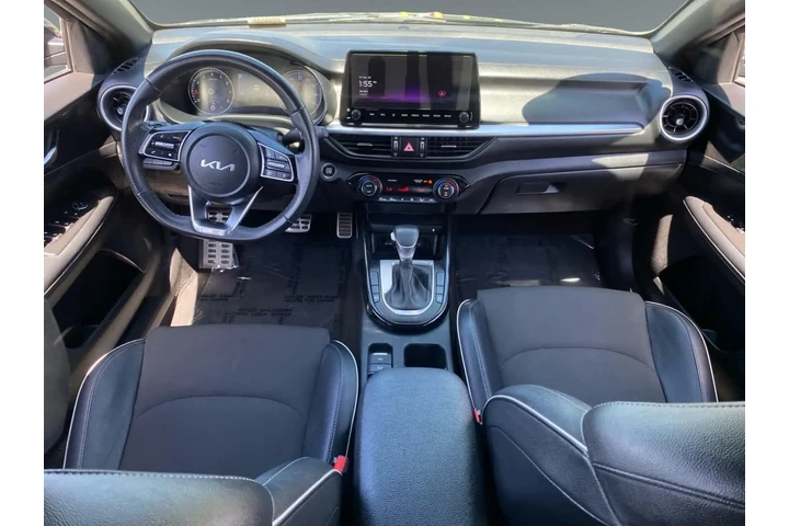 $24407 : Kia Forte 2024 GT-Line 4dr S image 10