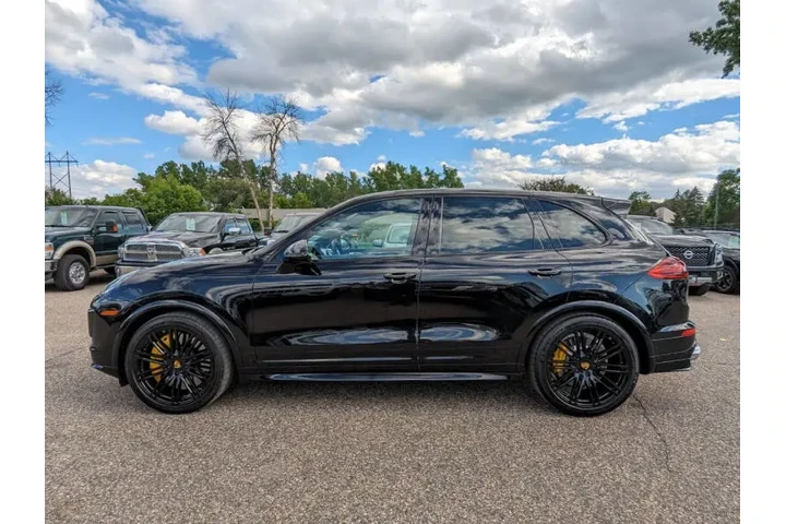 $55970 : 2016 Cayenne Turbo S image 10