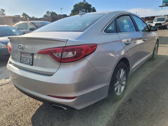 $10999 : 2016 Sonata SE image 7