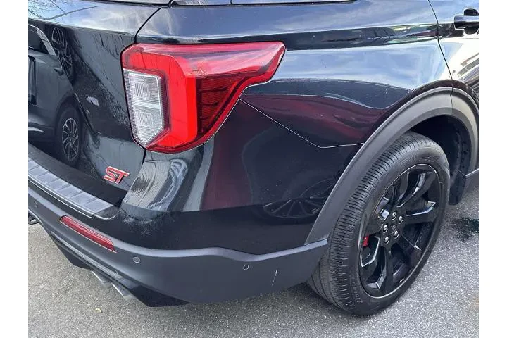 $39995 : Ford Explorer 2022 AWD ST 4d image 10