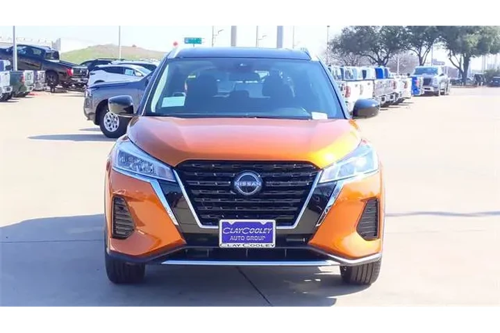 $18630 : Nissan Kicks 2024 SV 4dr Cro image 10