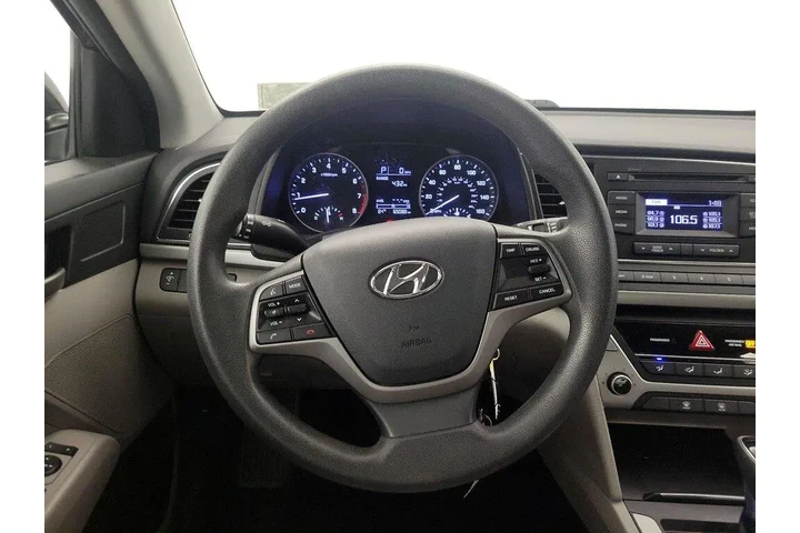$13998 : Hyundai ELANTRA 2018 SE 4dr image 10