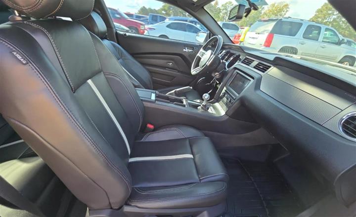 $22500 : 2014 FORD MUSTANG image 7